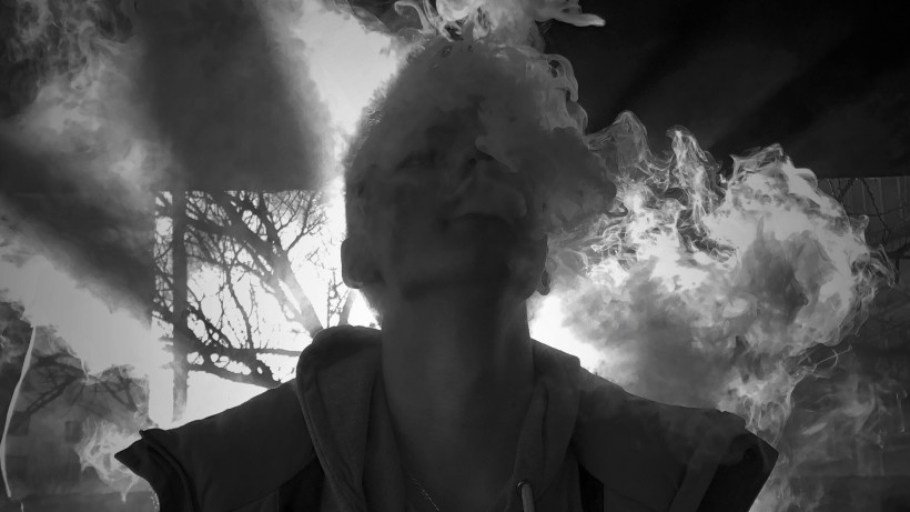 Cowok ghosting